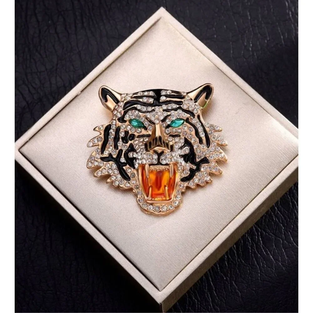 Roaring Tiger Brooch